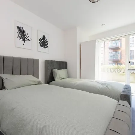 Stunning Luxury 2 Bedroom London Apartment Exterior photo
